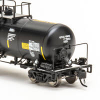 Recent: Athearn Genesis N acid tank car